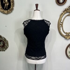 Black Lace Sleeveless Top Floral Overlay Women's Size Large